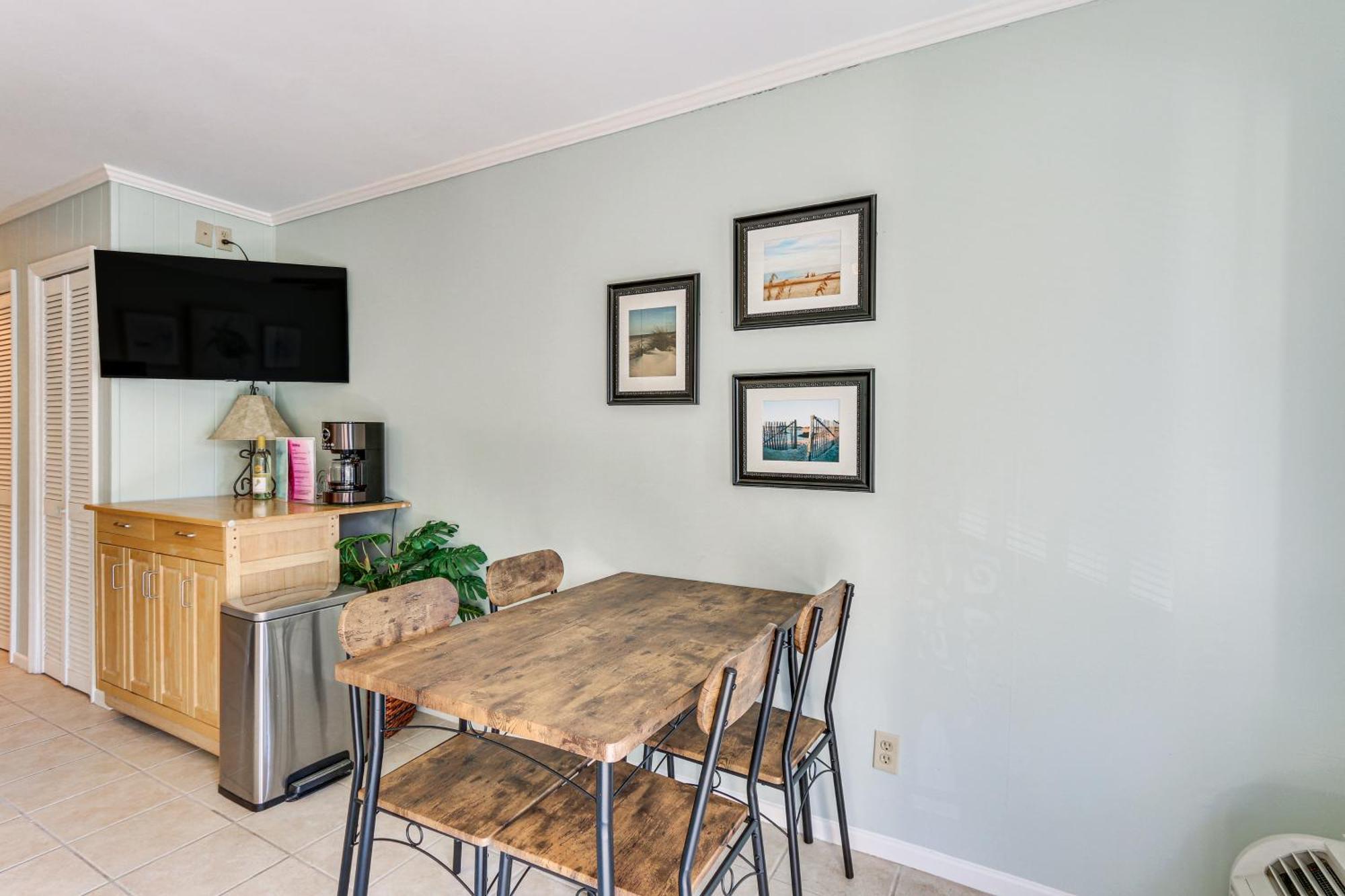 Coastal Condo With Pool And Direct Beach Access! ヒルトンヘッドアイランド エクステリア 写真