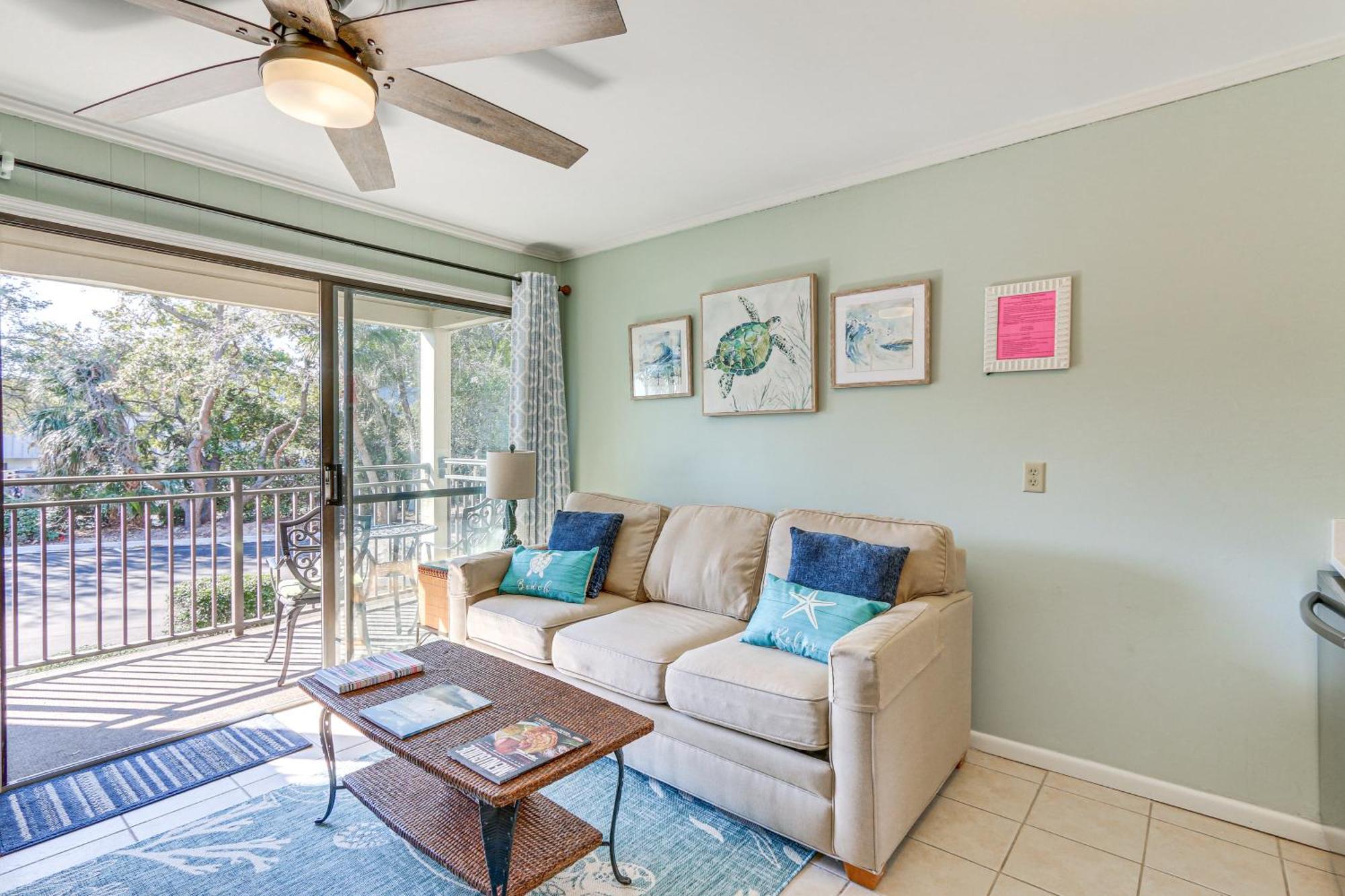 Coastal Condo With Pool And Direct Beach Access! ヒルトンヘッドアイランド エクステリア 写真